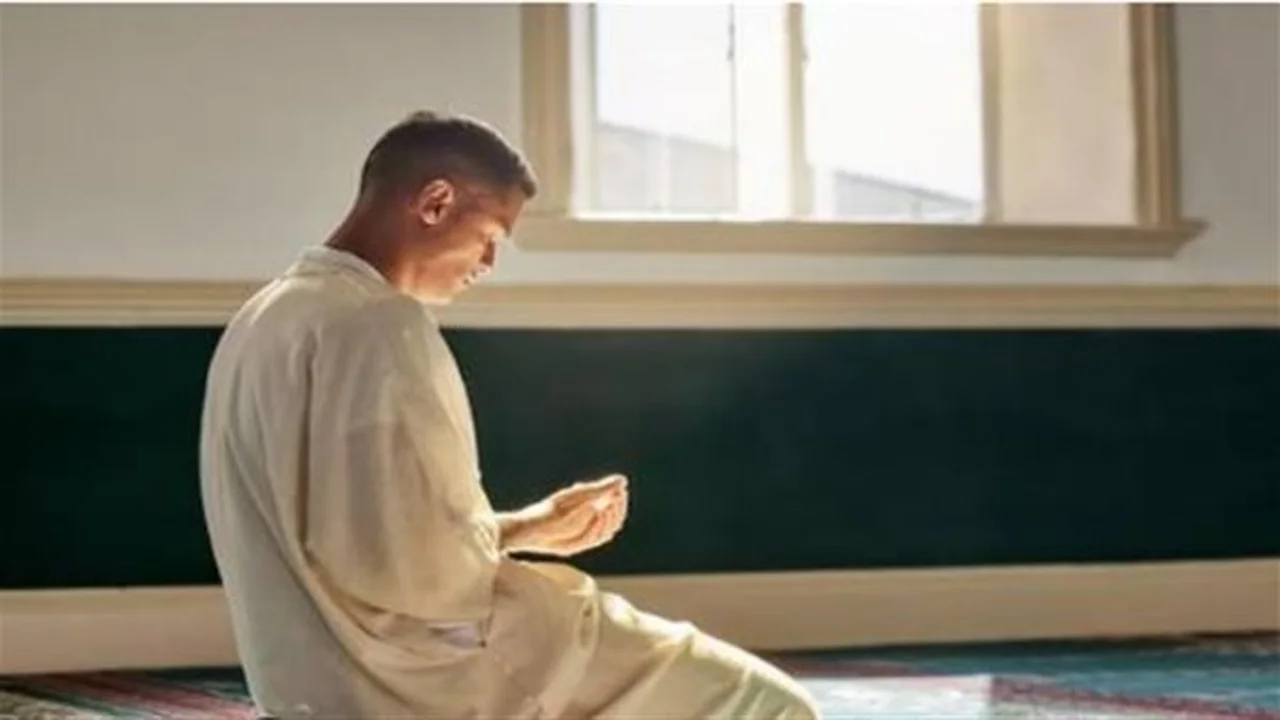 فوائد يومية.. منهج النبوة في الالتزام بأذكار الصباح والمساء بانتظام